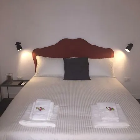 Cosyhomesuite Bed & Breakfast